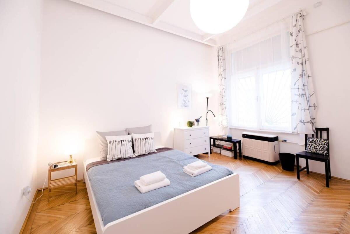 Ultra Central - Ac - Comfy Home 부다페스트 외부 사진